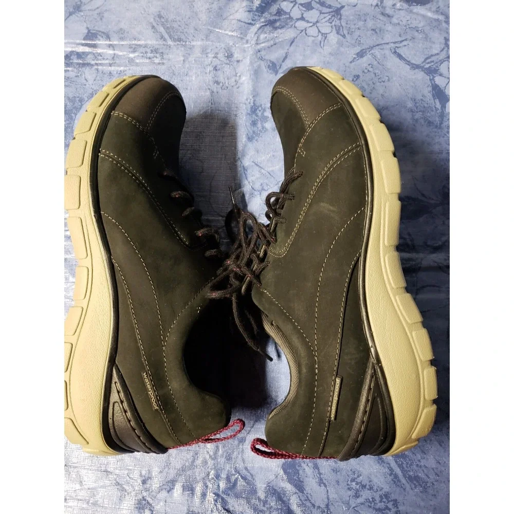 Unstructured‎ By Clarks WaveWalk Wave Go Waterproof Leather Women's Shoes Size 9